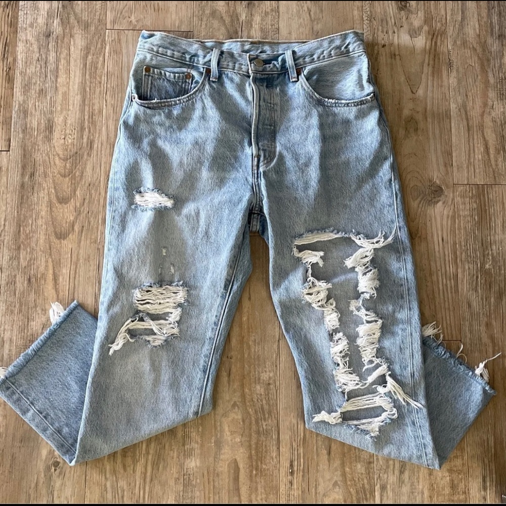levi mom jeans